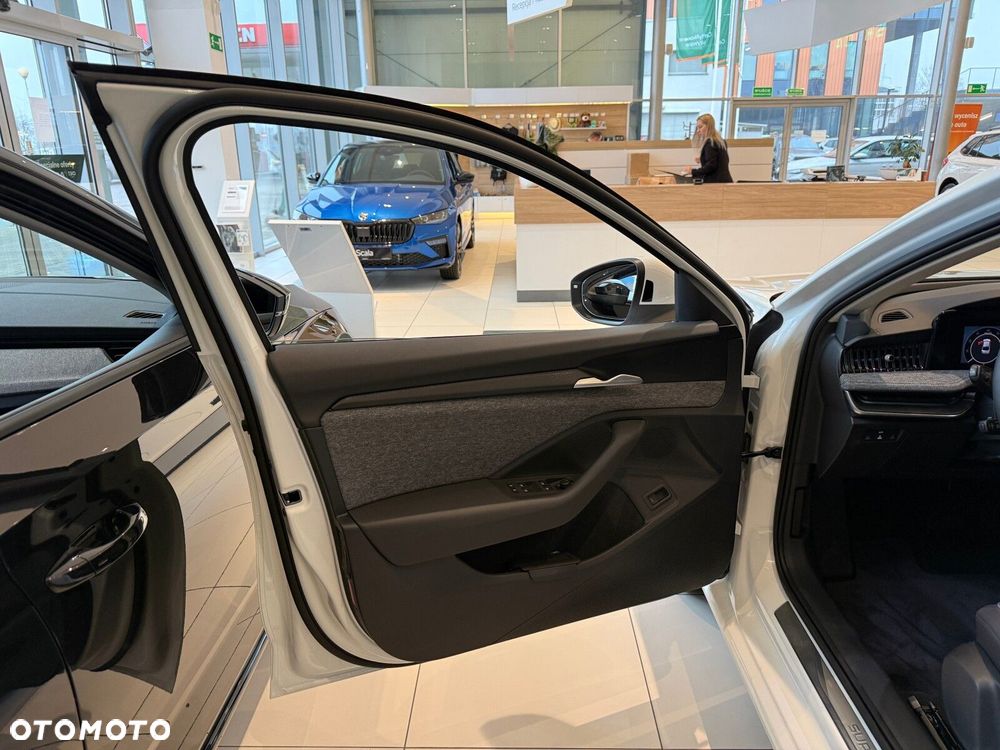 Skoda Superb 2.0 TSI Edition 130 DSG - 13