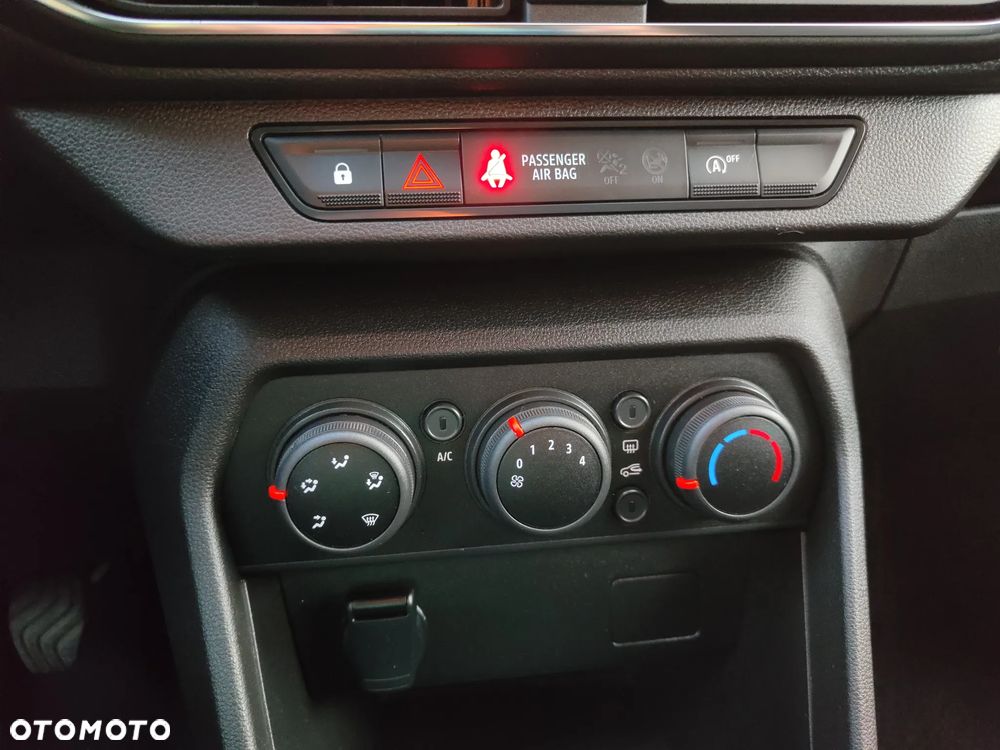 Dacia Sandero SCe 65 Essential - 22