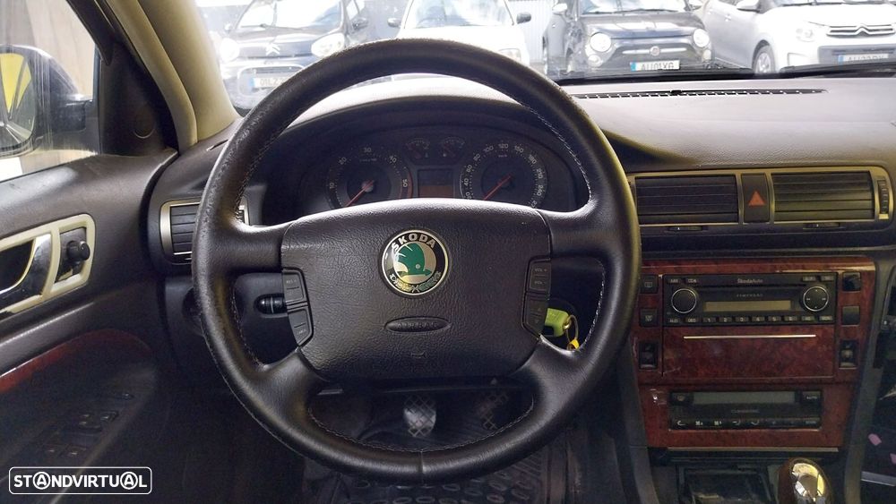 Skoda Superb 1.9 TDi Comfort - 12