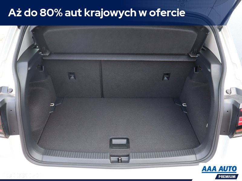 Volkswagen T-Cross - 13