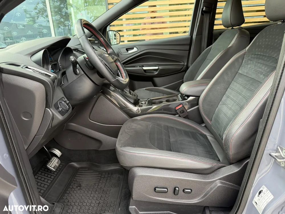 Ford Kuga - 15