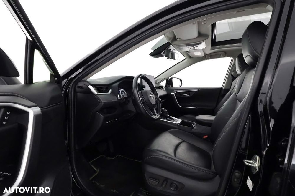 Toyota RAV4 2.5 4x4 Lounge - 3