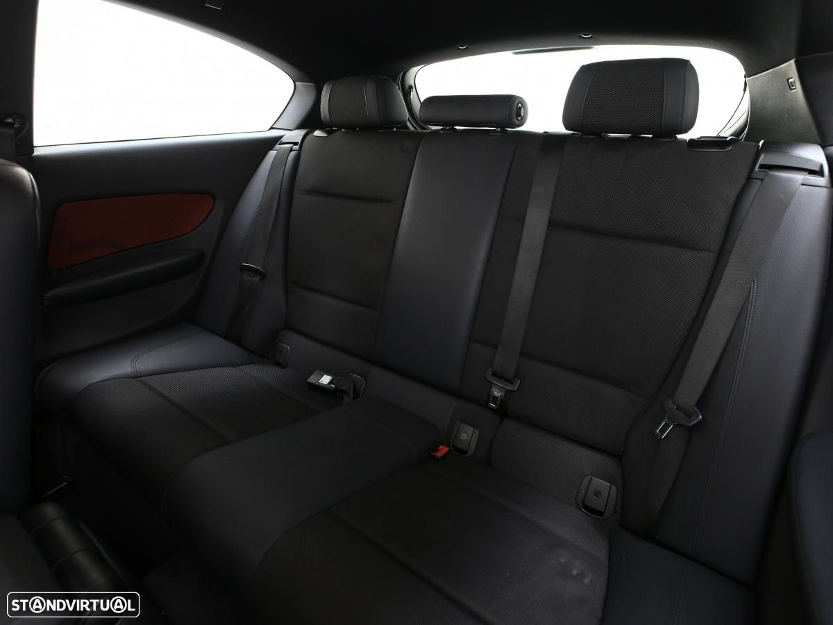 BMW 118 d - 10