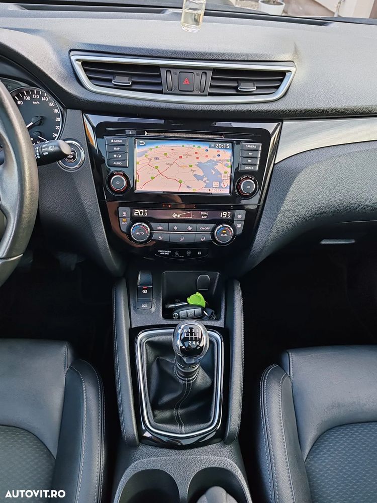 Nissan Qashqai - 14