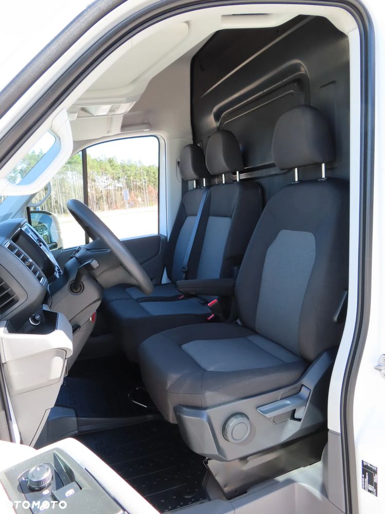 Volkswagen Crafter 35 BiTDI 2.0 177 KM AUTOMAT 8-Mio Furgon Blaszak L4H2 LONG MAX 4300 mm, Rozstaw Osi 4490 mm, Ładowność 1152 Kg GWARANCJA PRODUCENTA Stan Wizualny I Techniczny NOWY Tak Jak Z Taśmy Produkcyjnej Gotowy Dostępny OKAZJA POLECAM - 34
