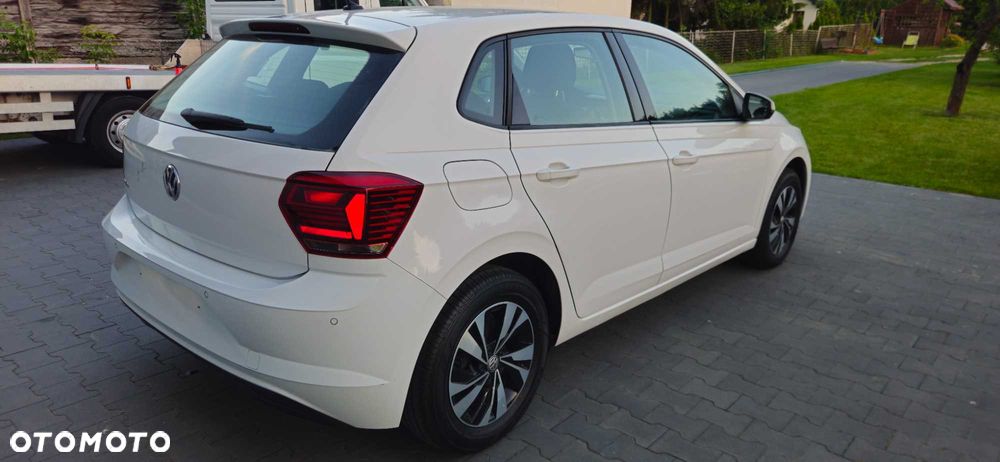 Volkswagen Polo - 6