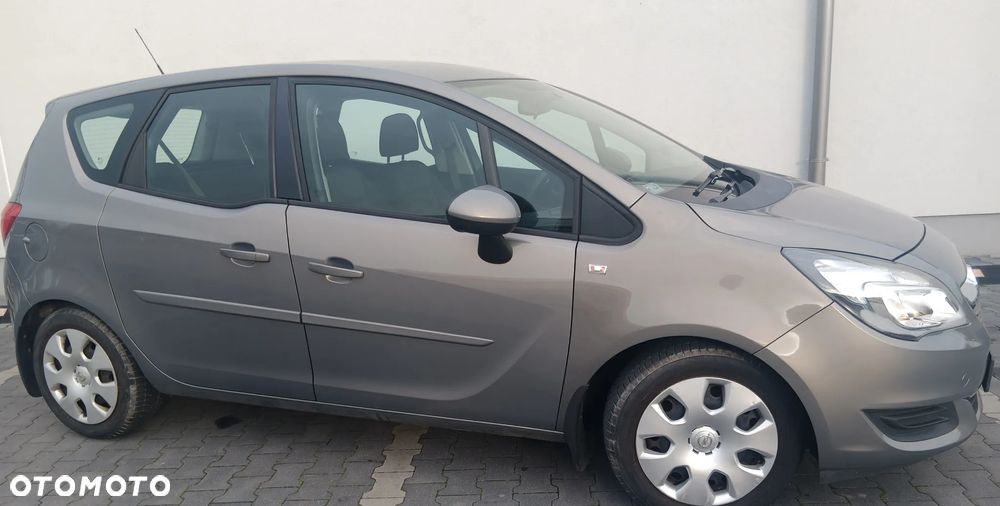 Opel Meriva - 10