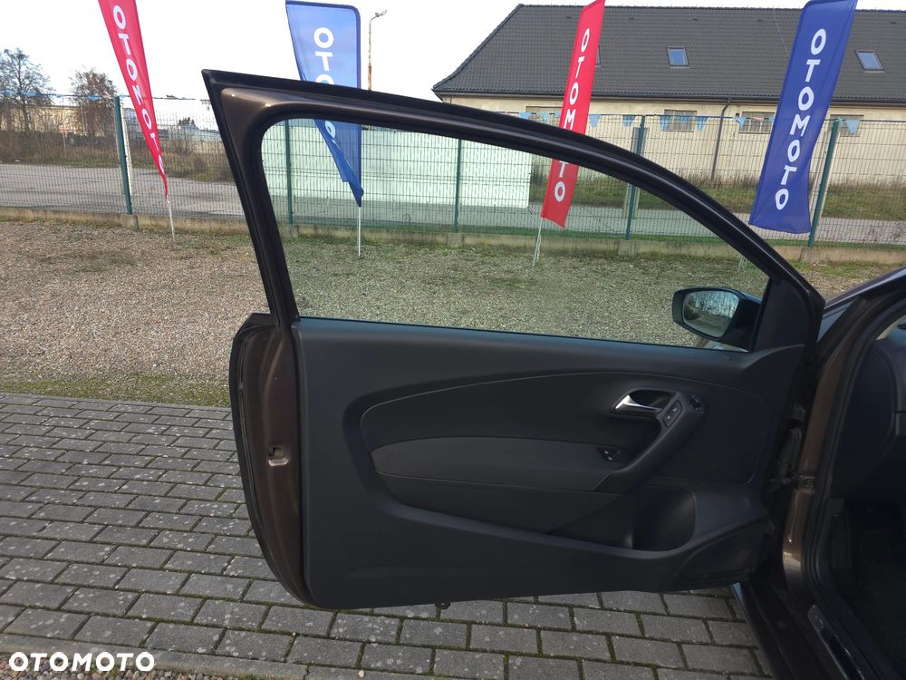 Volkswagen Polo 1.2 Style - 17