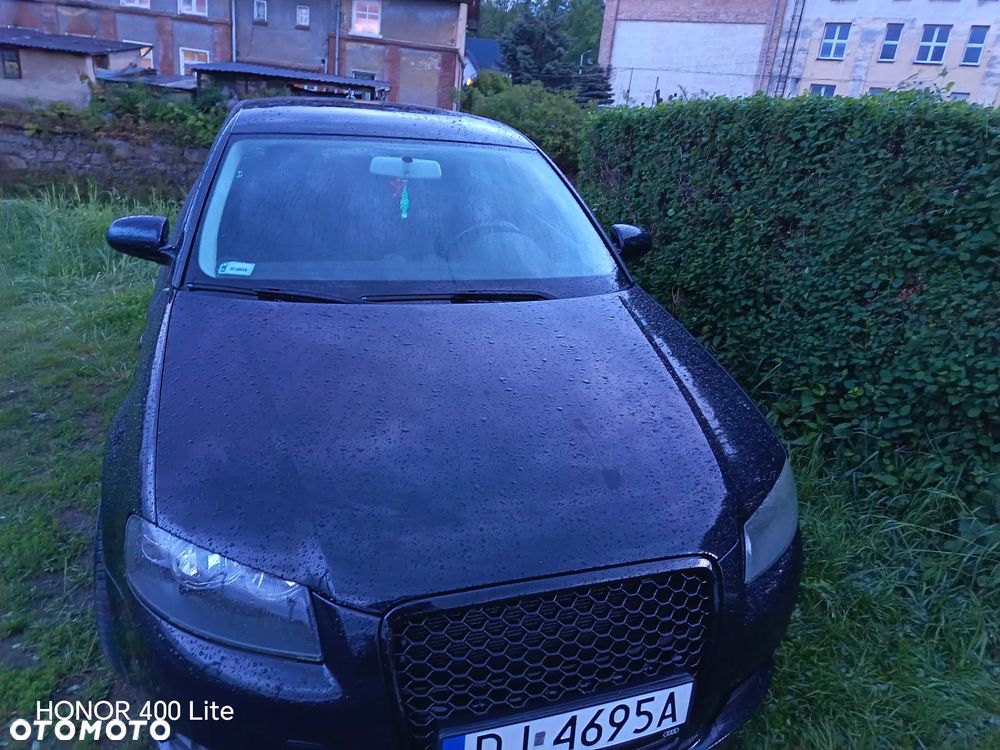 Audi A3 3-drzwiowe 2.0 FSI Attraction - 2