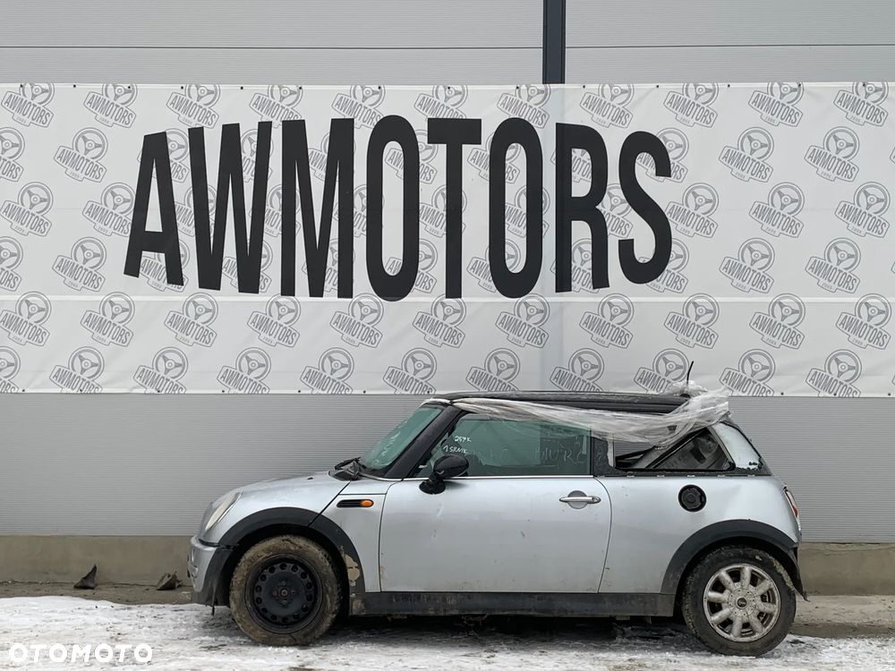 MINI ONE 2003 *SAMOCHÓD NA CZĘŚCI* 3613  MASKA, LAMPA, DRZWI, LUSTERKO, ZDERZAK, GRILL, BŁOTNIK, KLAPA, BELKA, DESKA, FOTELE, KANAPA, ĆWIARTKA KIEROWNICA, TARCZE, ZACISKI, ZAWIESZENIE, KOMPLETNY PRZÓD, KOMPLETNY TYŁ, LICZNIK, ZEGARY, PRAWE LEWE PRZÓD TYŁ - 1