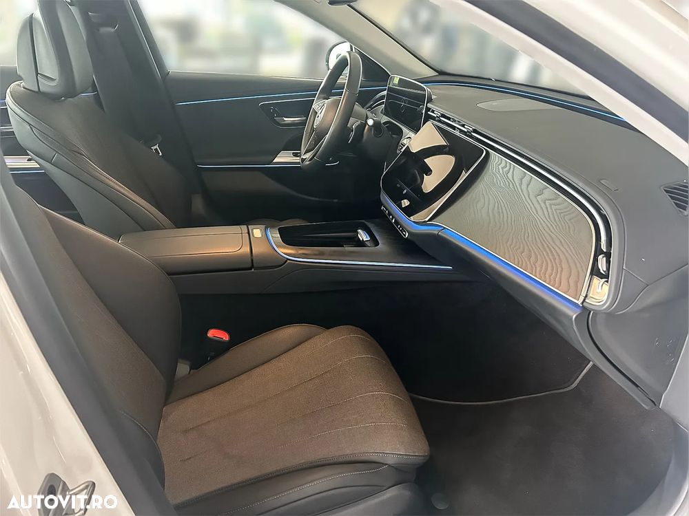 Mercedes-Benz E 220 d 9G-TRONIC Edition AVANTGARDE - 13