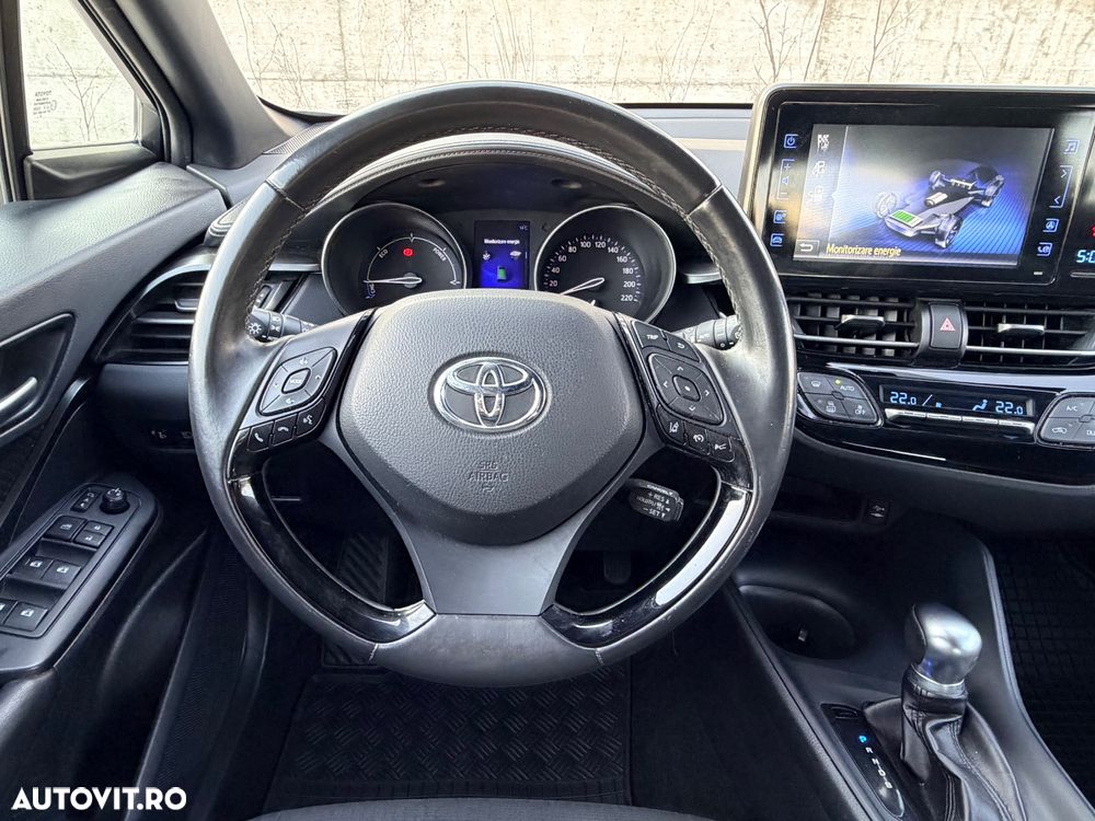 Toyota C-HR Business-Edition - 8