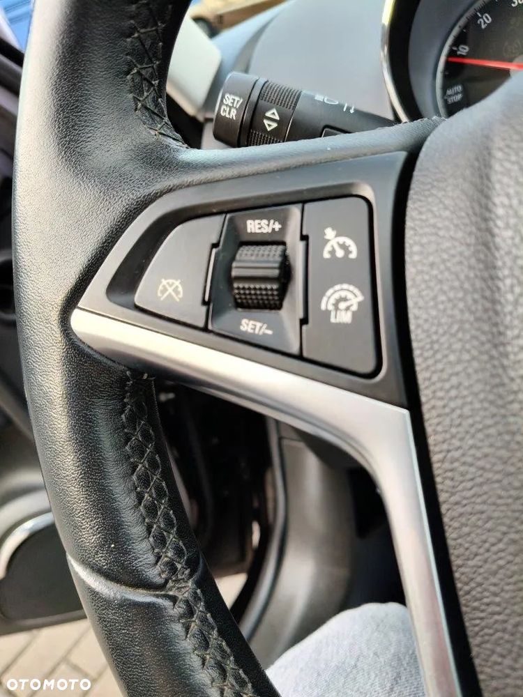 Opel Zafira 1.4 Turbo (ecoFLEX) Start/Stop Business Innovation - 30