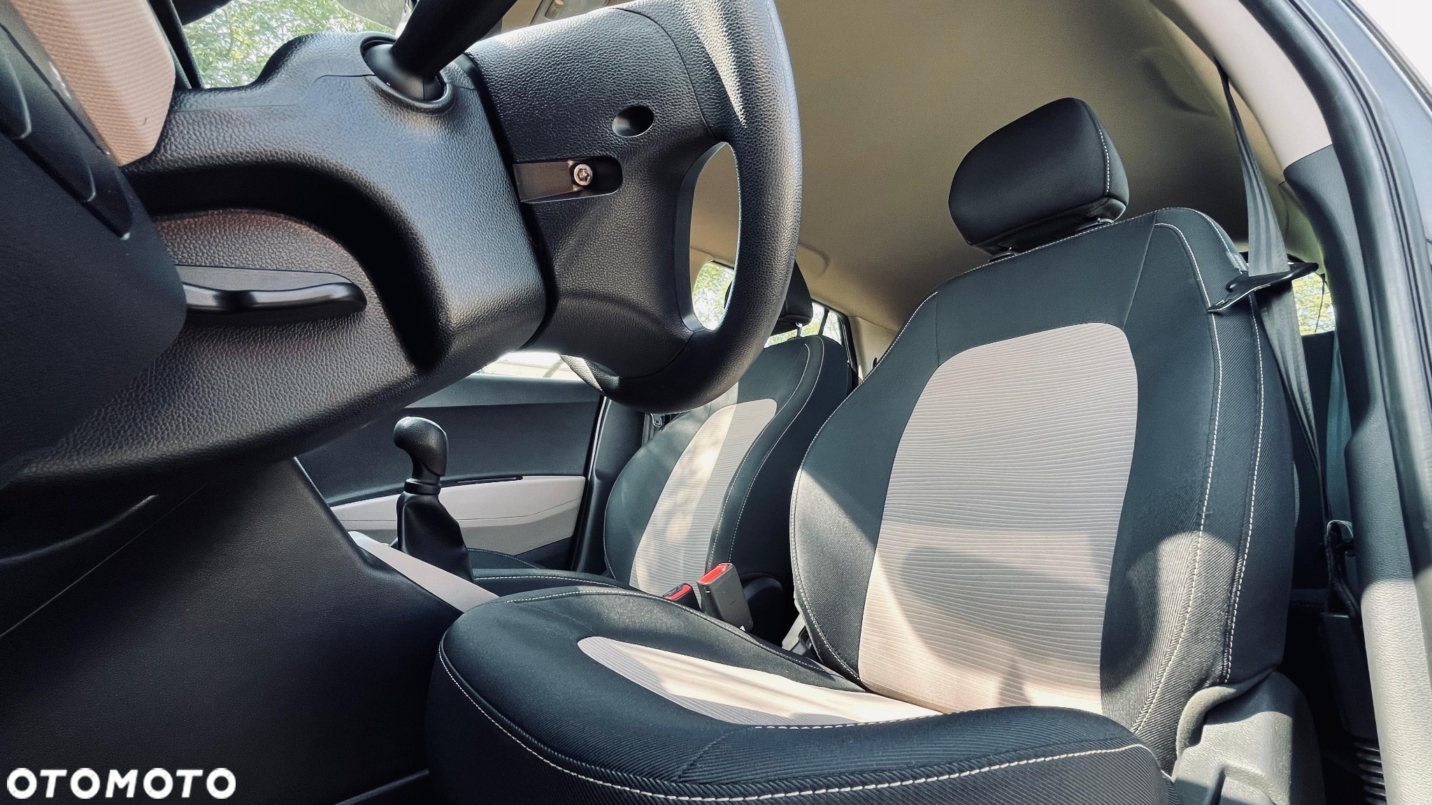 Hyundai i10 - 13