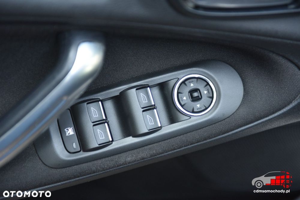 Ford S-Max - 16