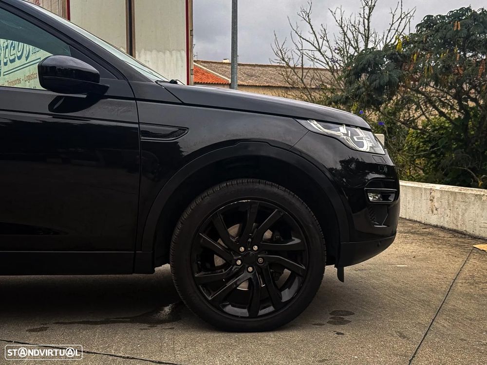 Land Rover Discovery Sport 2.0 D AWD R-Dynamic HSE - 3