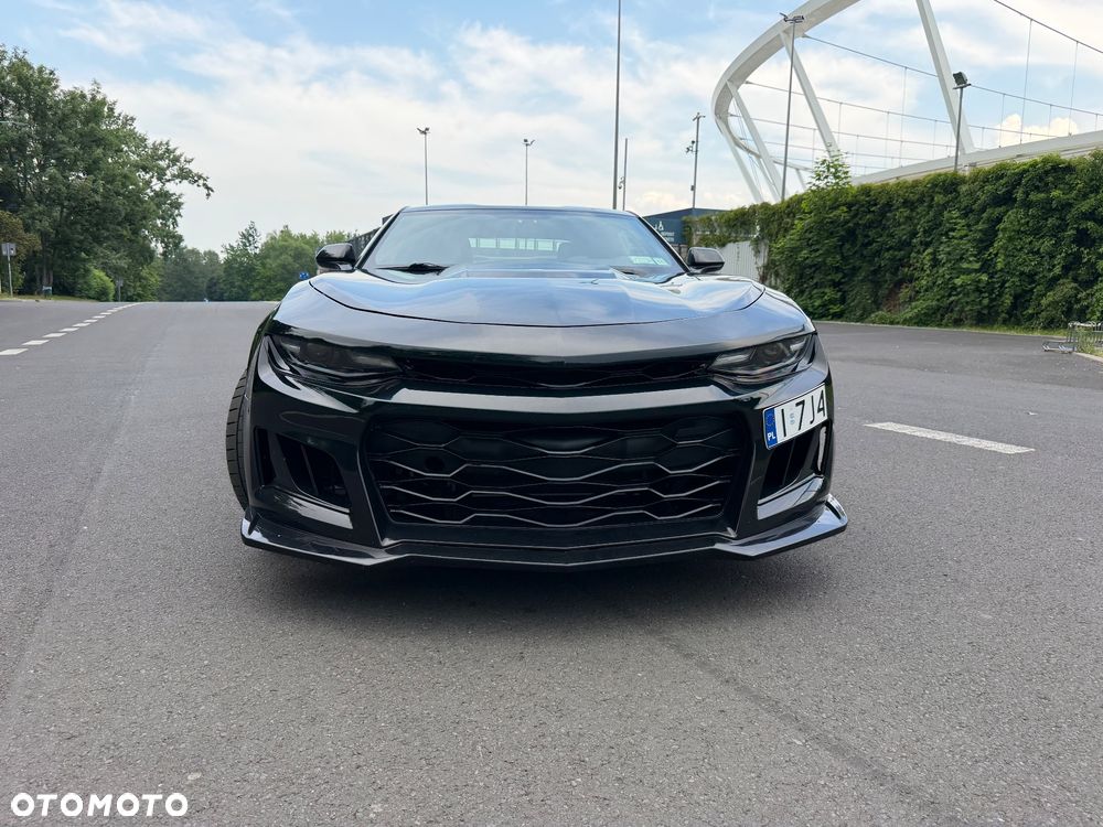 Chevrolet Camaro - 2