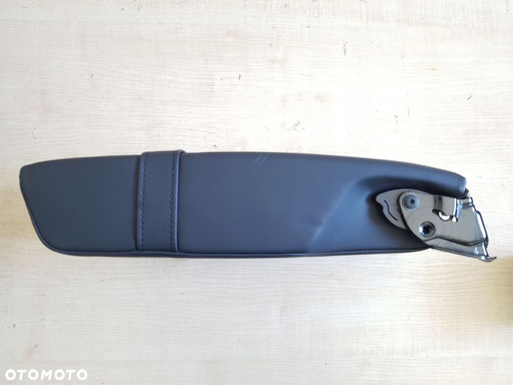 mercedes c podłokietnik kanapy a2069705000 - 4