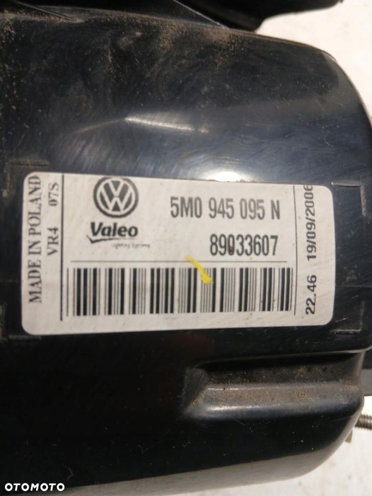 lampa lewa tylna tył vw golf v plus 5m0945095n 89033607 - 4