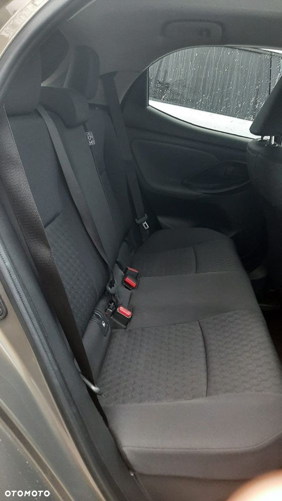 Toyota Yaris Hybrid 1.5 Comfort - 18