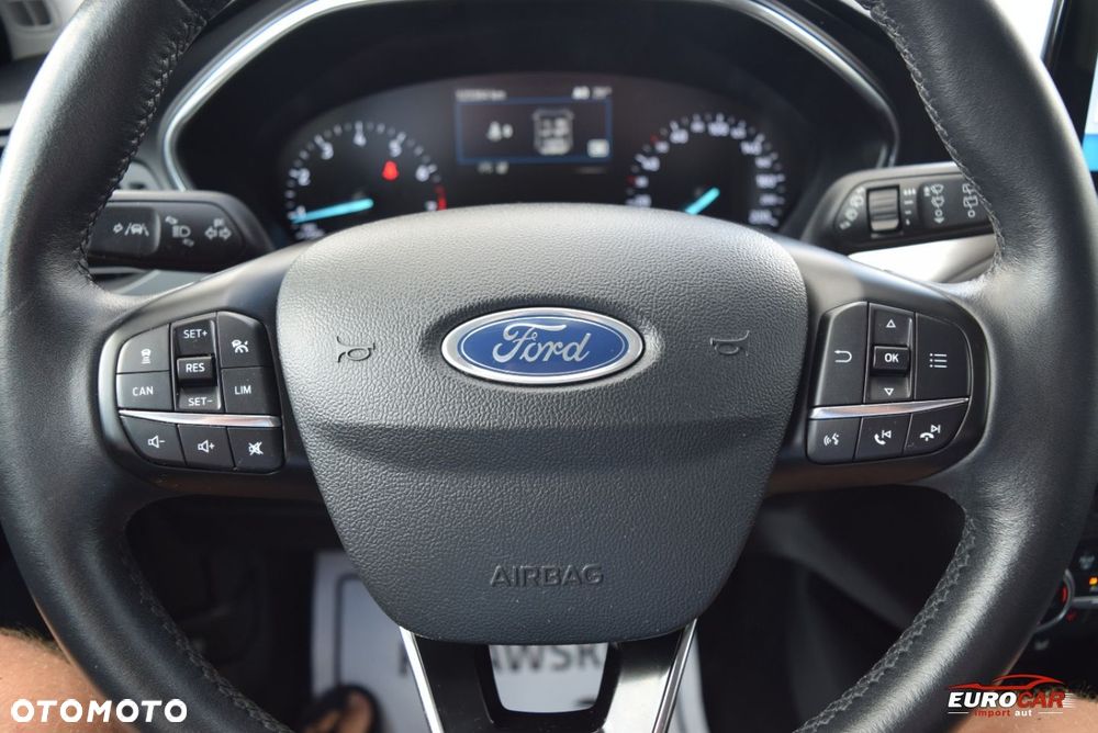 Ford Focus 1.0 EcoBoost Titanium Business - 19