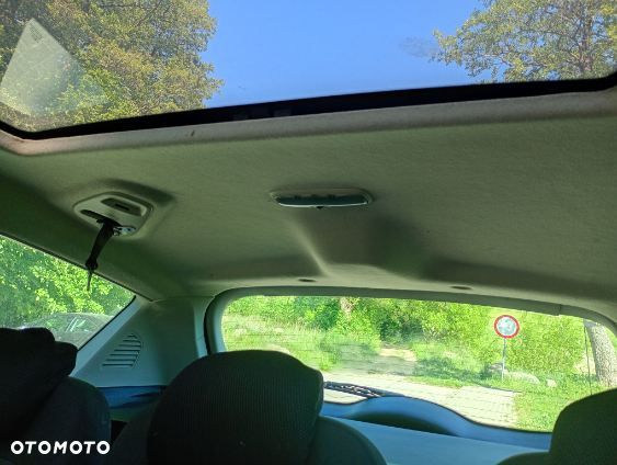 Ford S-Max - 16