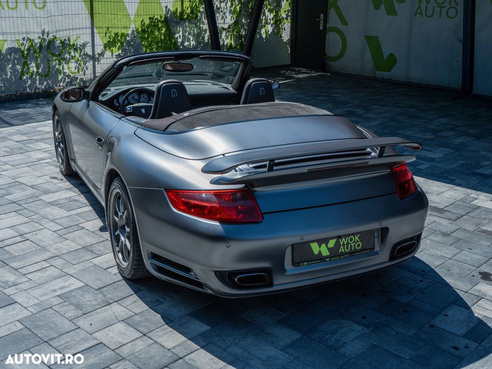 Porsche 911 - 13