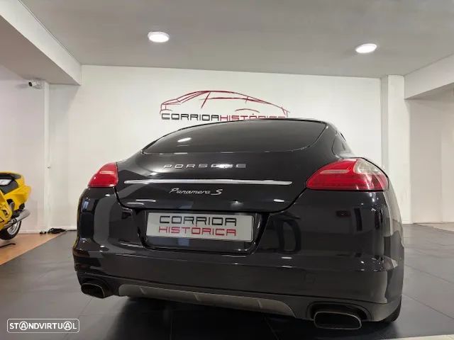 Porsche Panamera 4 Platinum Edition PDK - 12