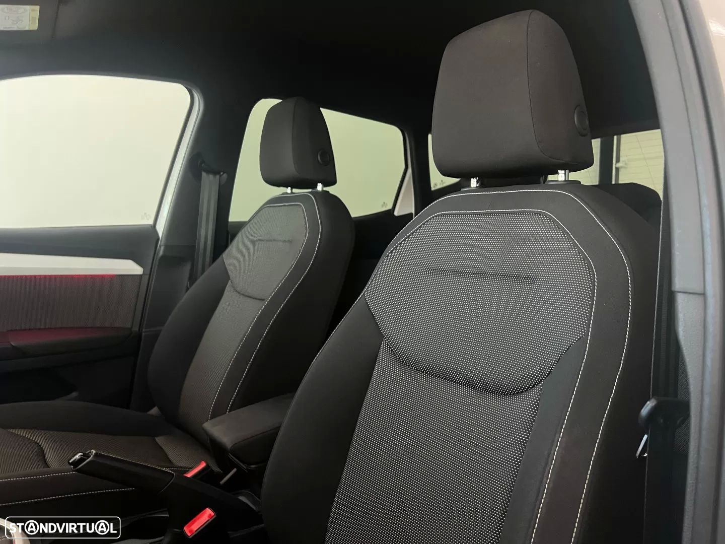 SEAT Arona 1.0 TGI Xcellence - 34