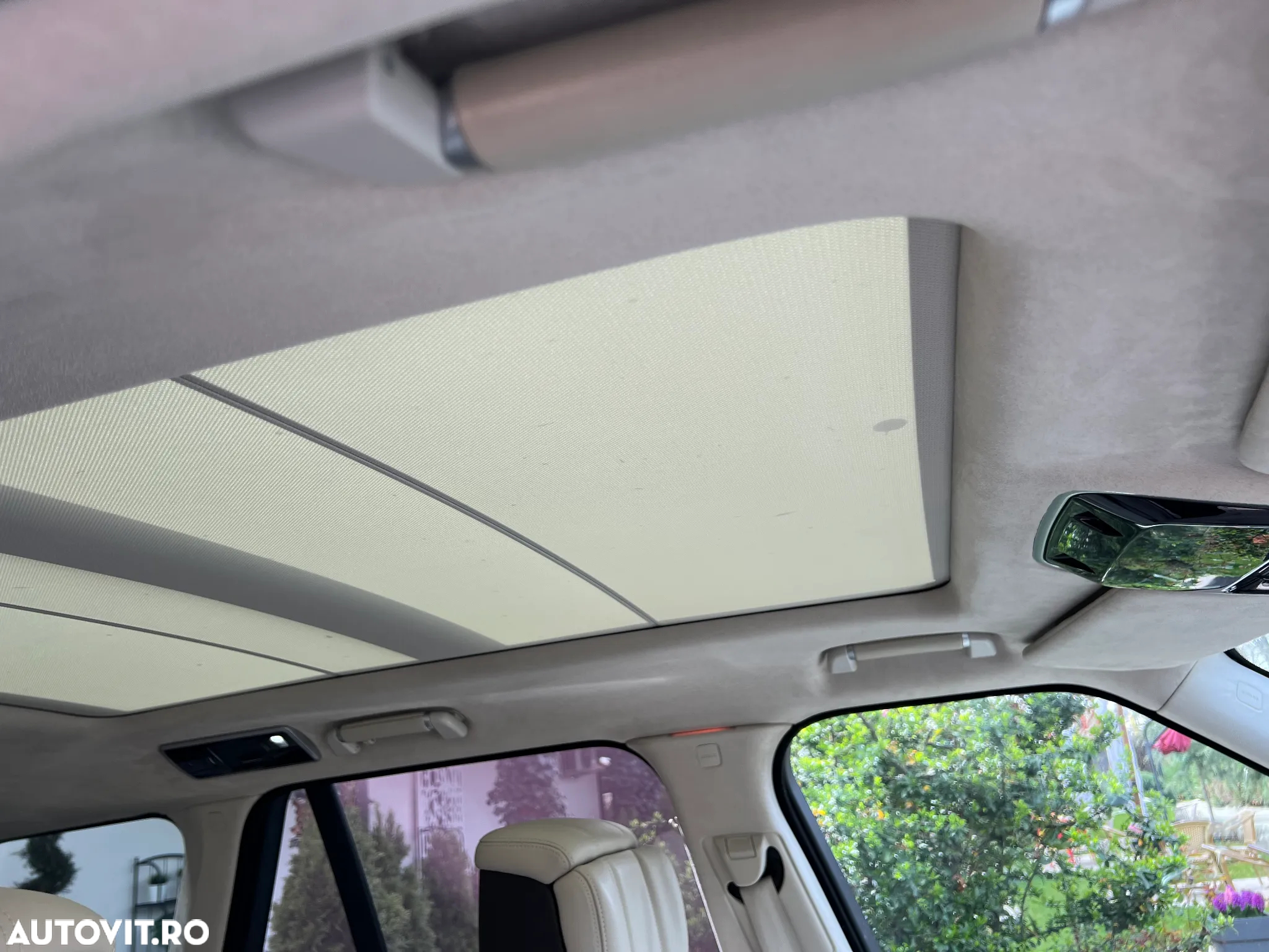 Land Rover Range Rover 3.0L SDV6 Autobiography - 6
