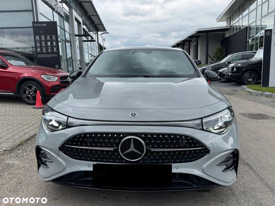 Mercedes-Benz CLA 200 mHEV 4-Matic 8G-DCT - 3