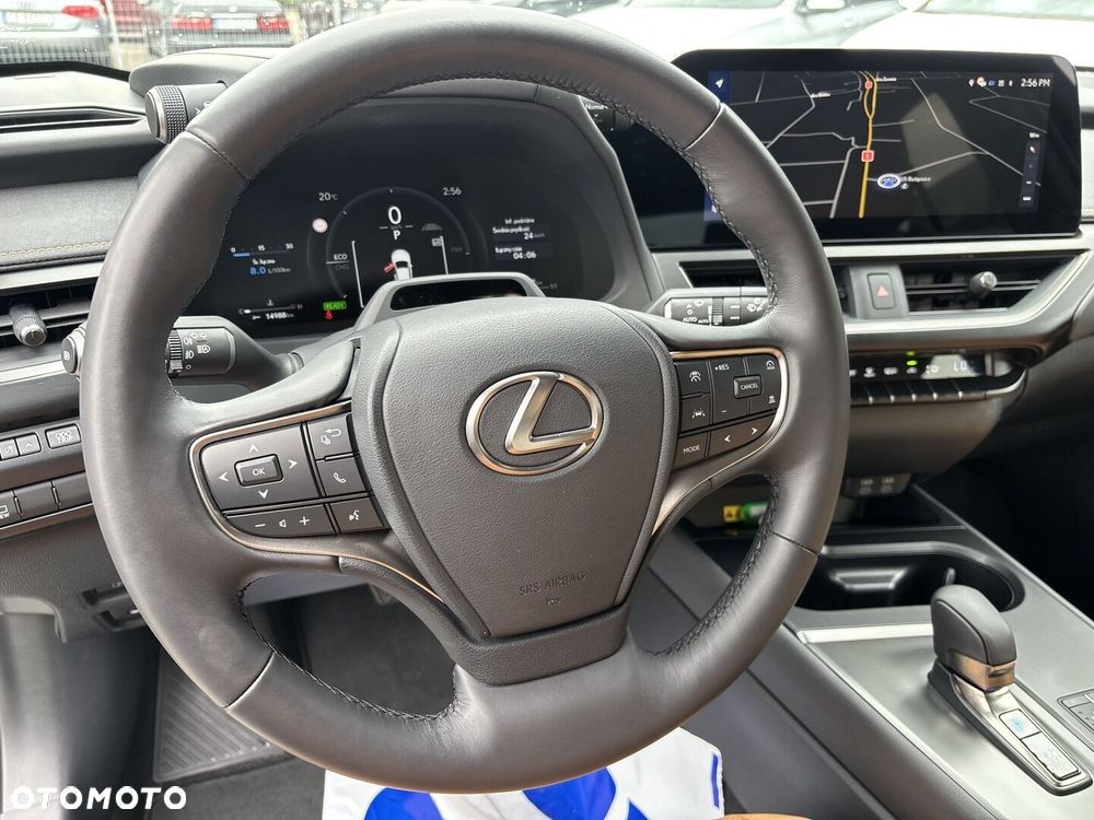 Lexus UX 300h Omotenashi - 17