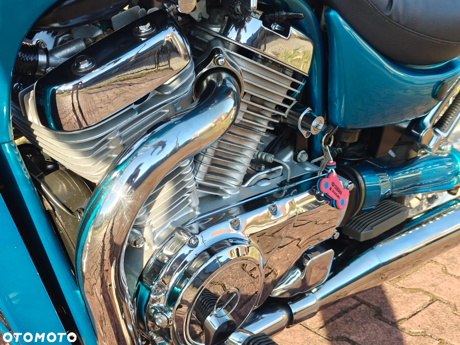 Suzuki Intruder - 17
