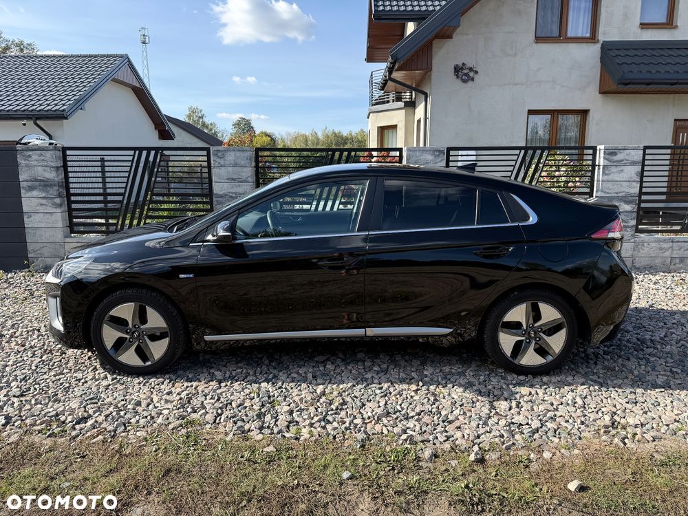 Hyundai IONIQ hybrid Premium - 15