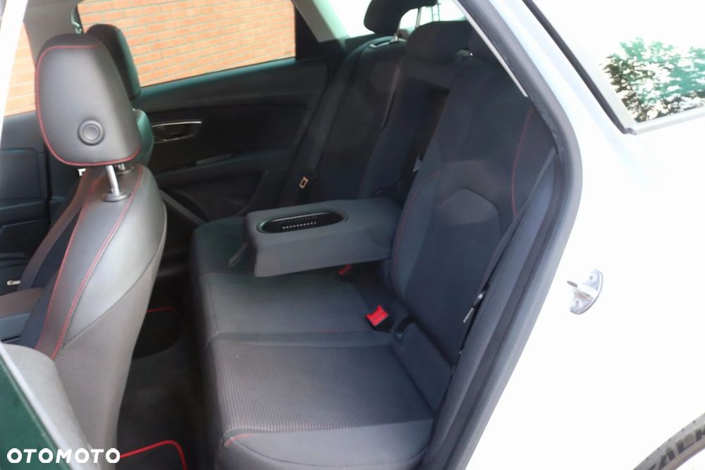 Seat Leon 2.0 TDI DPF DSG FR - 11