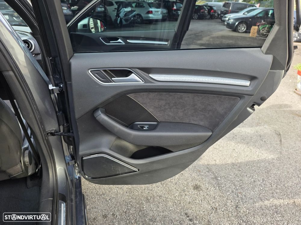 Audi A3 Sportback 2.0 TDI S-line - 21