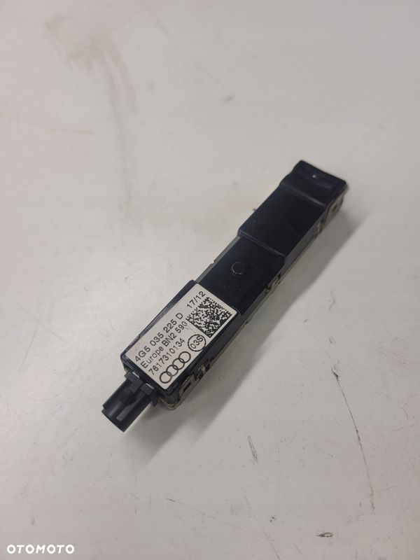 WZMACNIACZ ANTENOWY AUDI A6 C7 A7 4G5035225D - 2