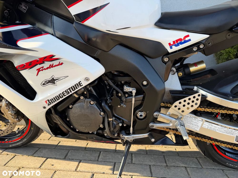 Honda CBR - 28
