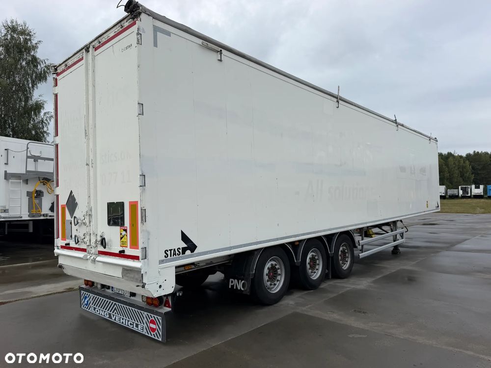Stas Ruchoma podłoga 94m3 Podłoga 10 mm 2017 rok - 2