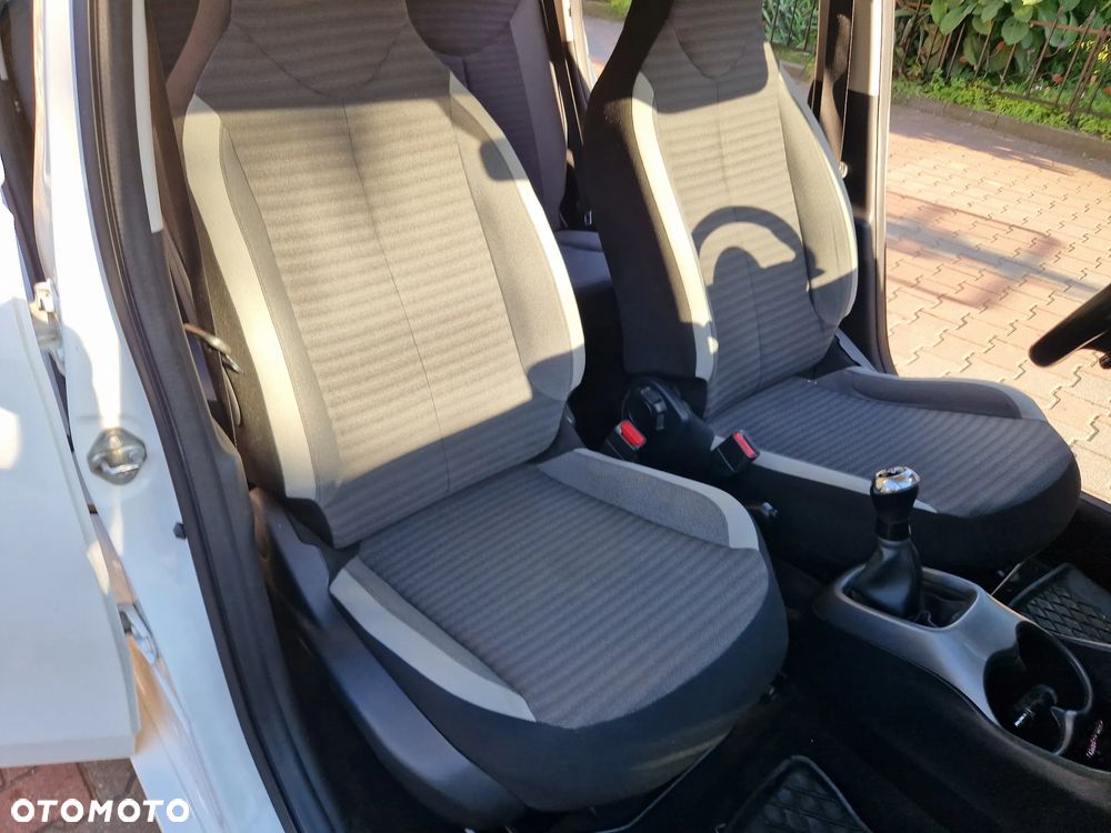 Toyota Aygo 1.0 VVT-i JBL Edition - 29
