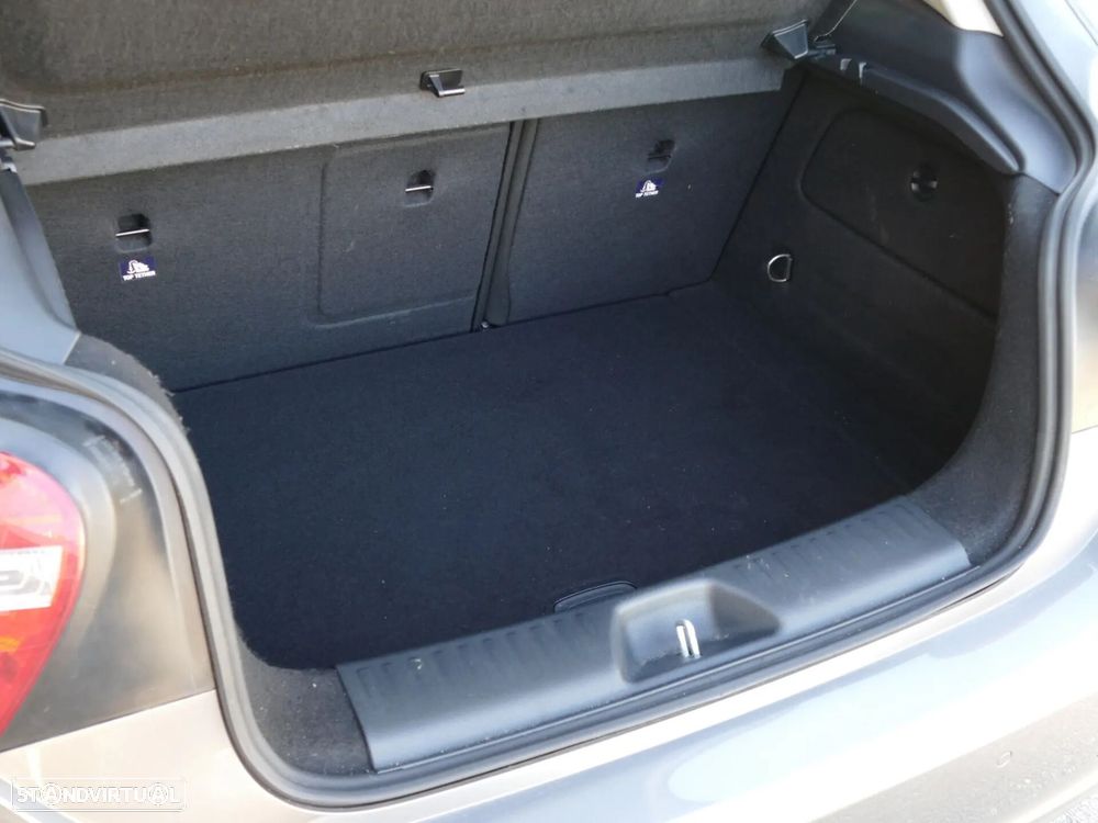 Mercedes-Benz A 180 d Urban - 11