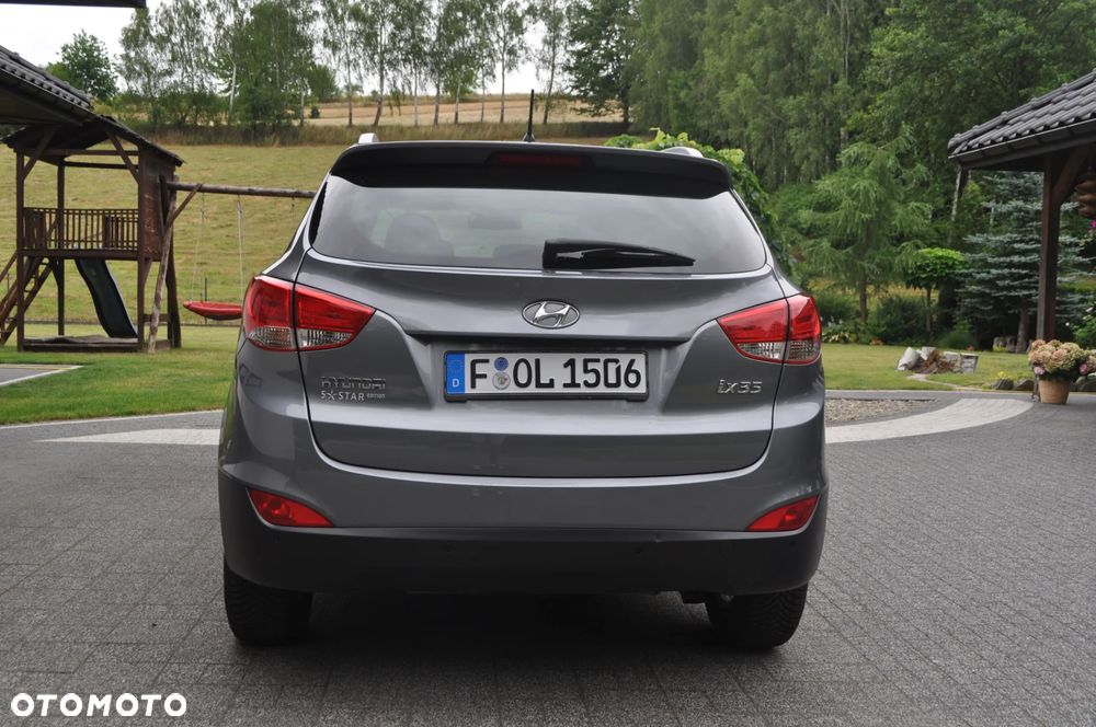 Hyundai ix35 1.6 2WD Fifa World Cup Edition - 16