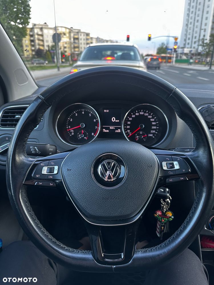 Volkswagen Polo 1.2 TSI BMT Comfortline - 5