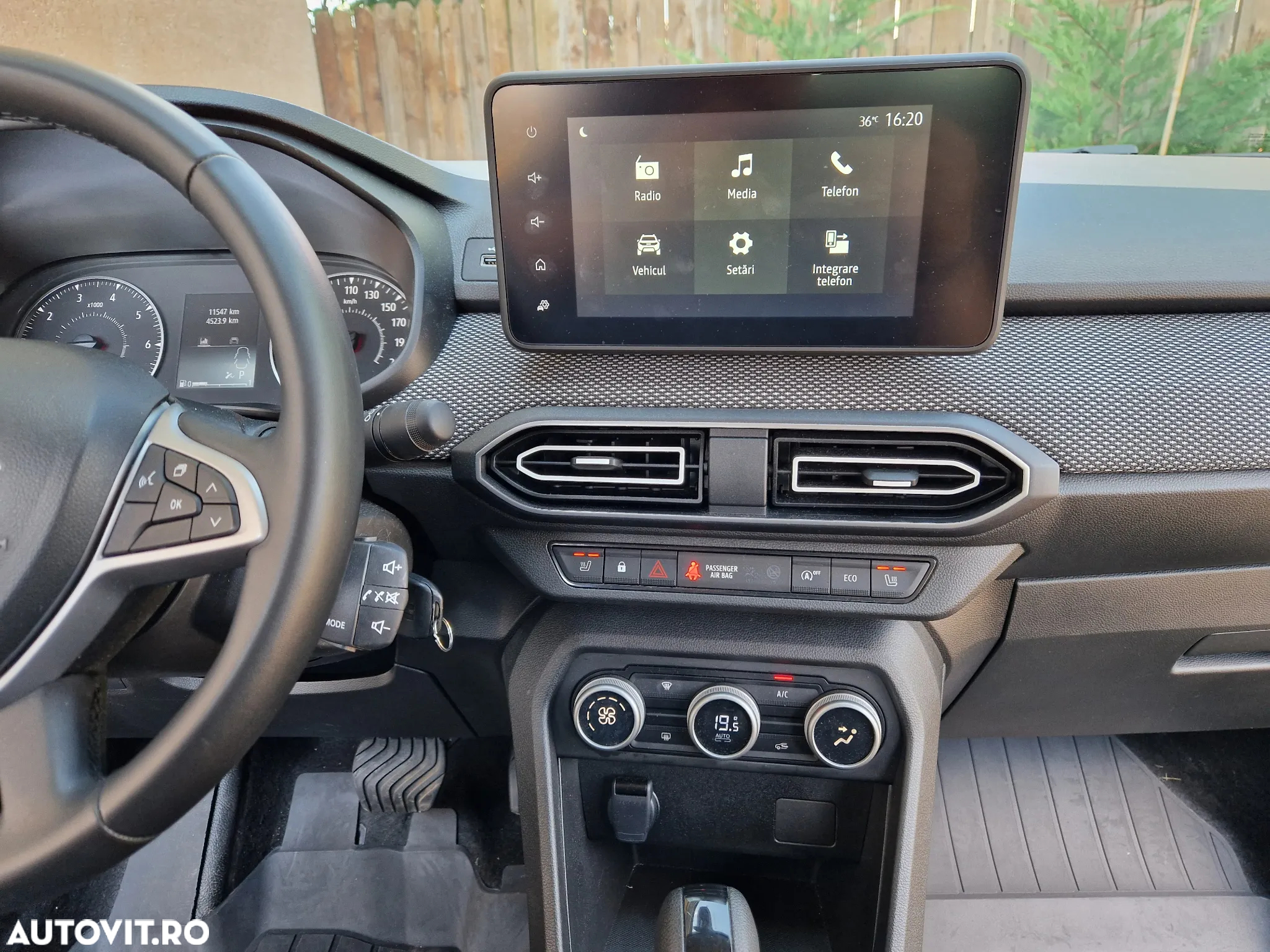 Dacia Logan TCe 90 CVT Prestige - 13