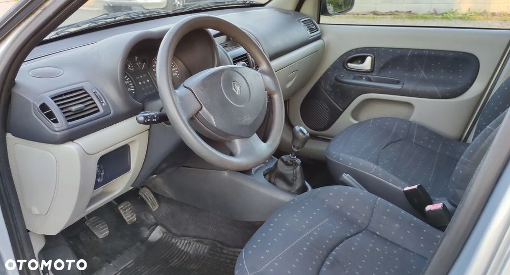 Renault Clio 1.2 Extreme - 6