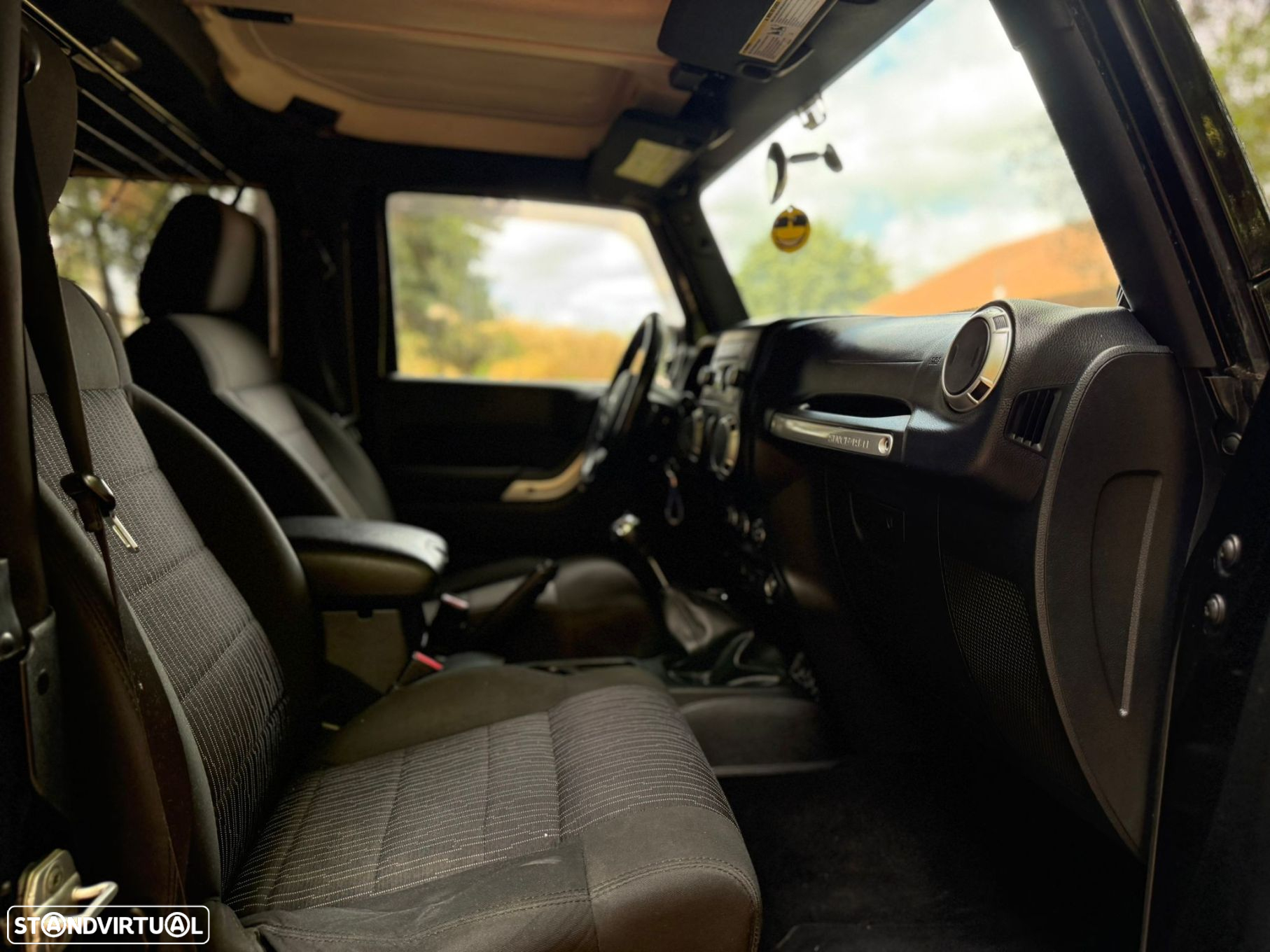 Jeep Wrangler - 31