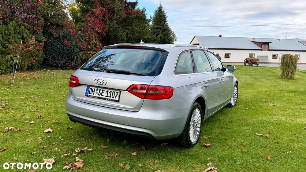Audi A4 Avant 2014 photo 4
