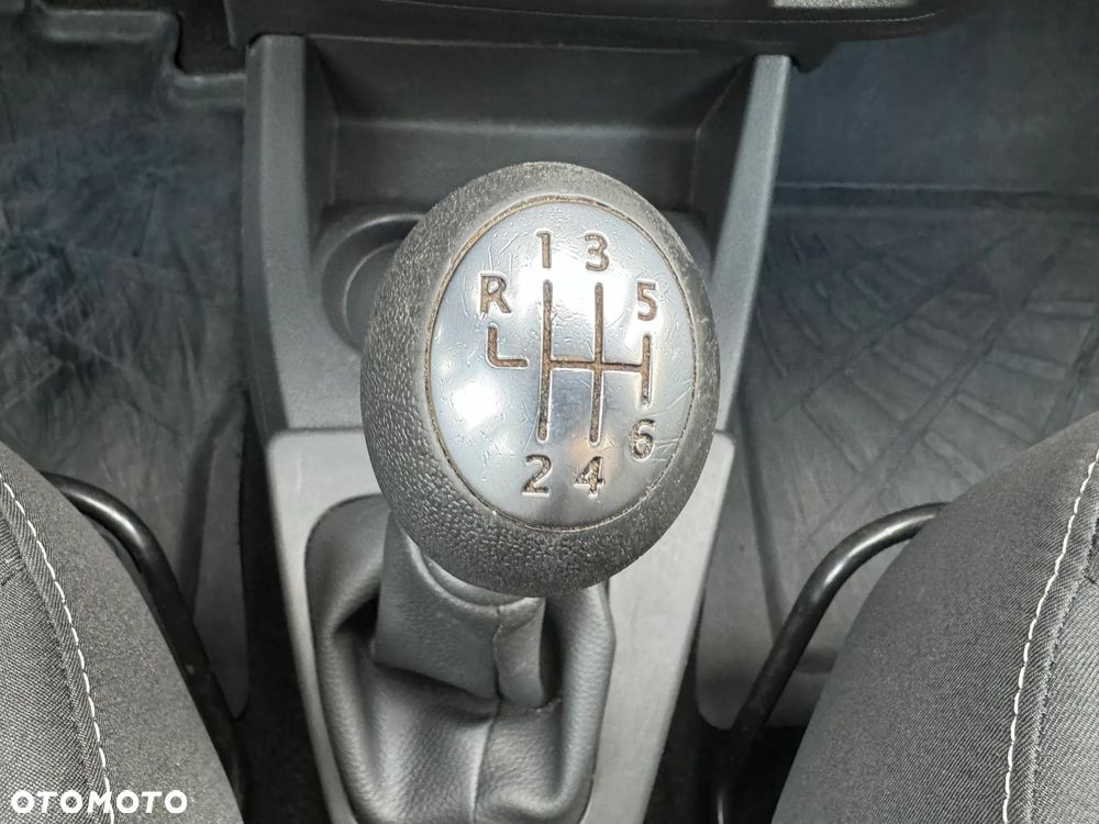 Dacia Dokker 1.5 Blue dCi Laureate - 25