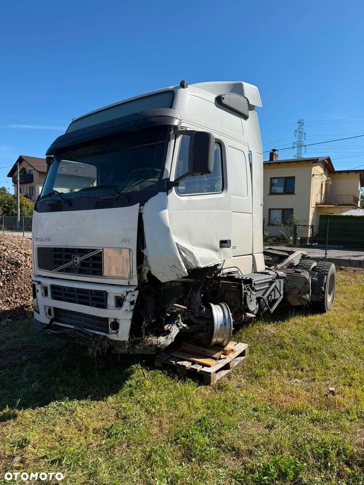 Volvo FH 12 - 1