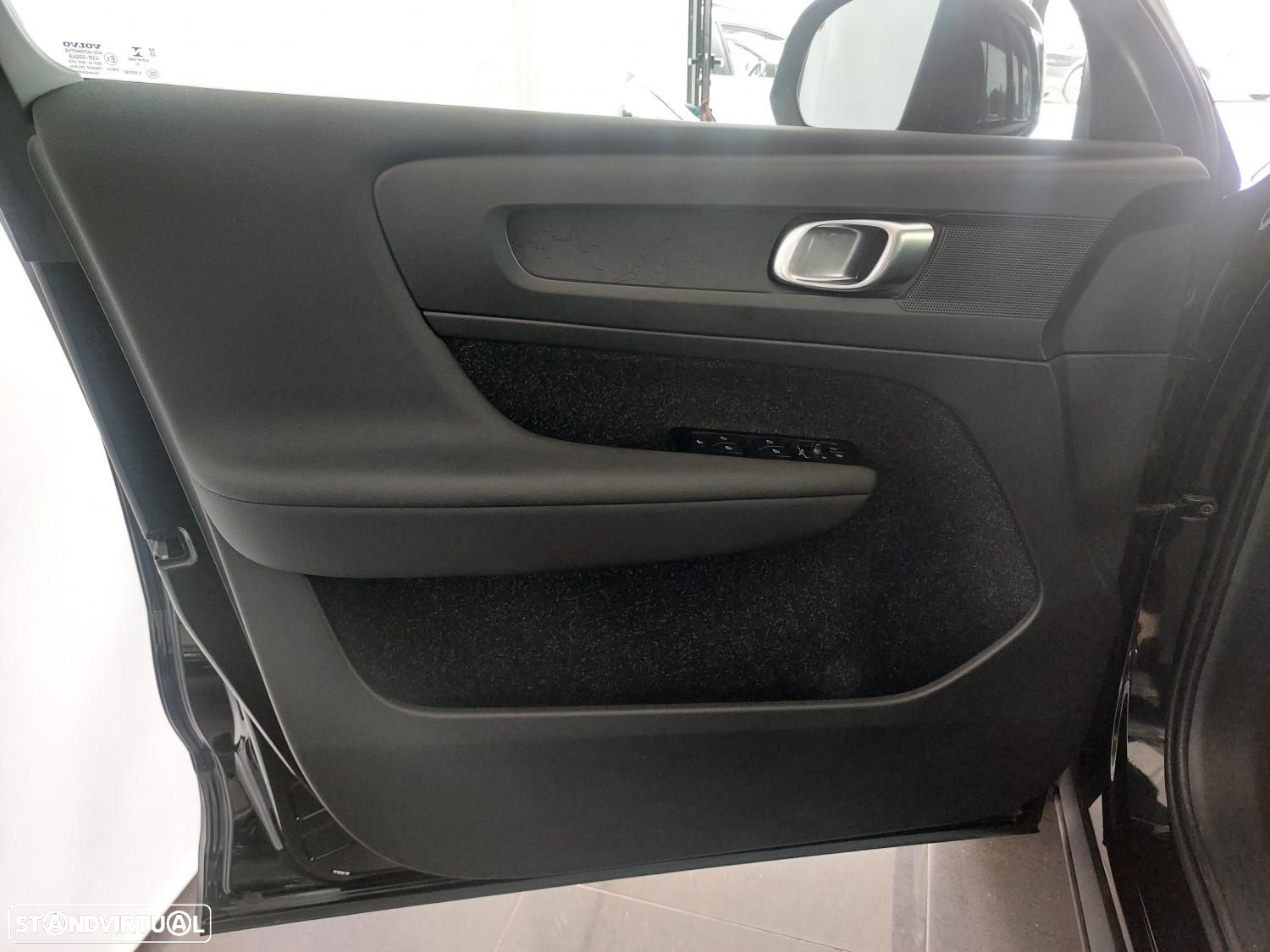 Volvo XC 40 1.5 T2 Momentum - 15